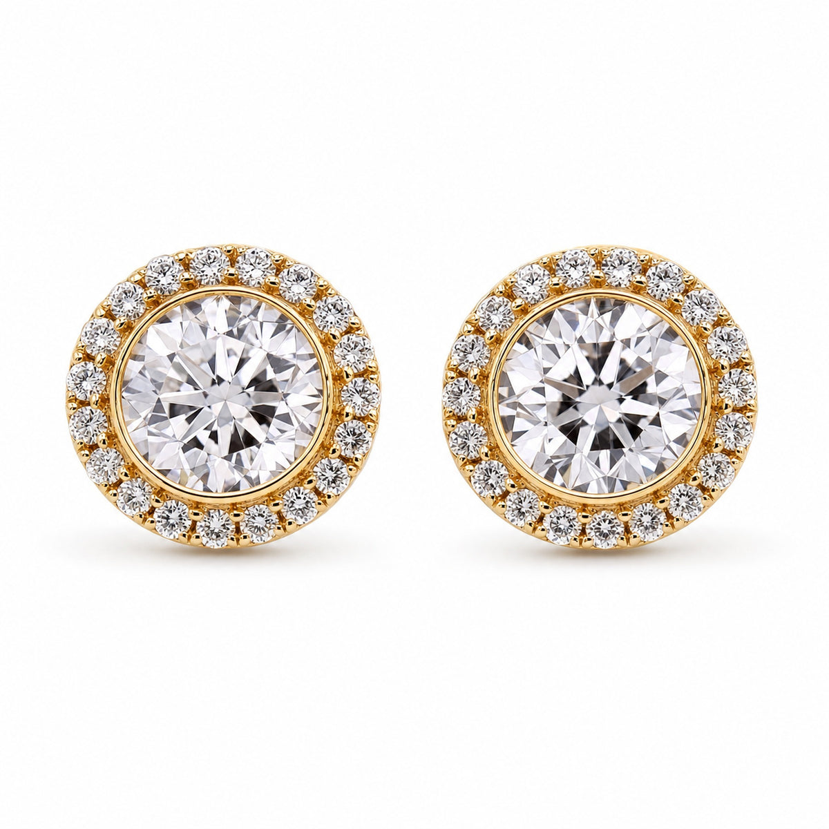 Diamond and Yellow Gold Earring Sleeve