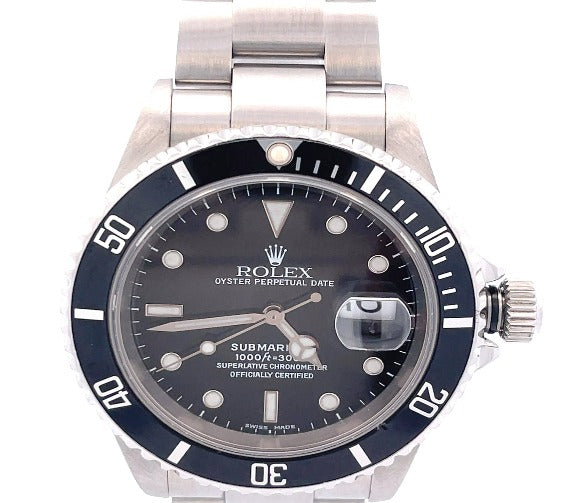 Anfesa&#39;s Certified pre-Owned Rolex Submarriner with date.